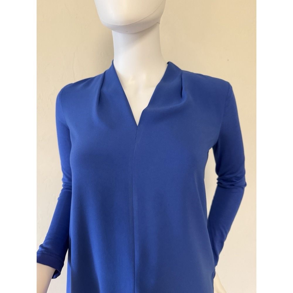 Escada Women's Crepe Tunic Blouse Blue Asymmetrical Hem V-Neck Long Sleeve 32 - Picture 3 of 12